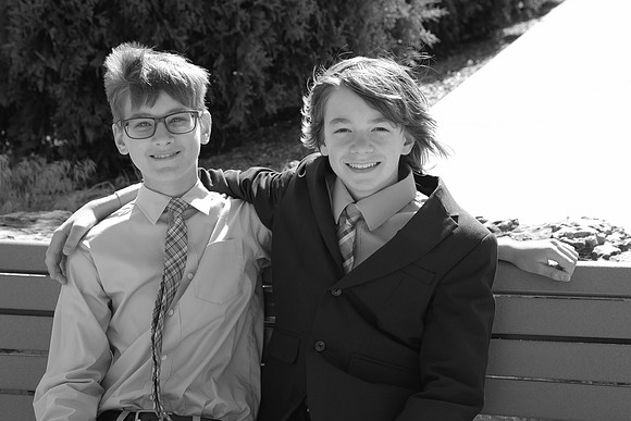 LisleGrads01b